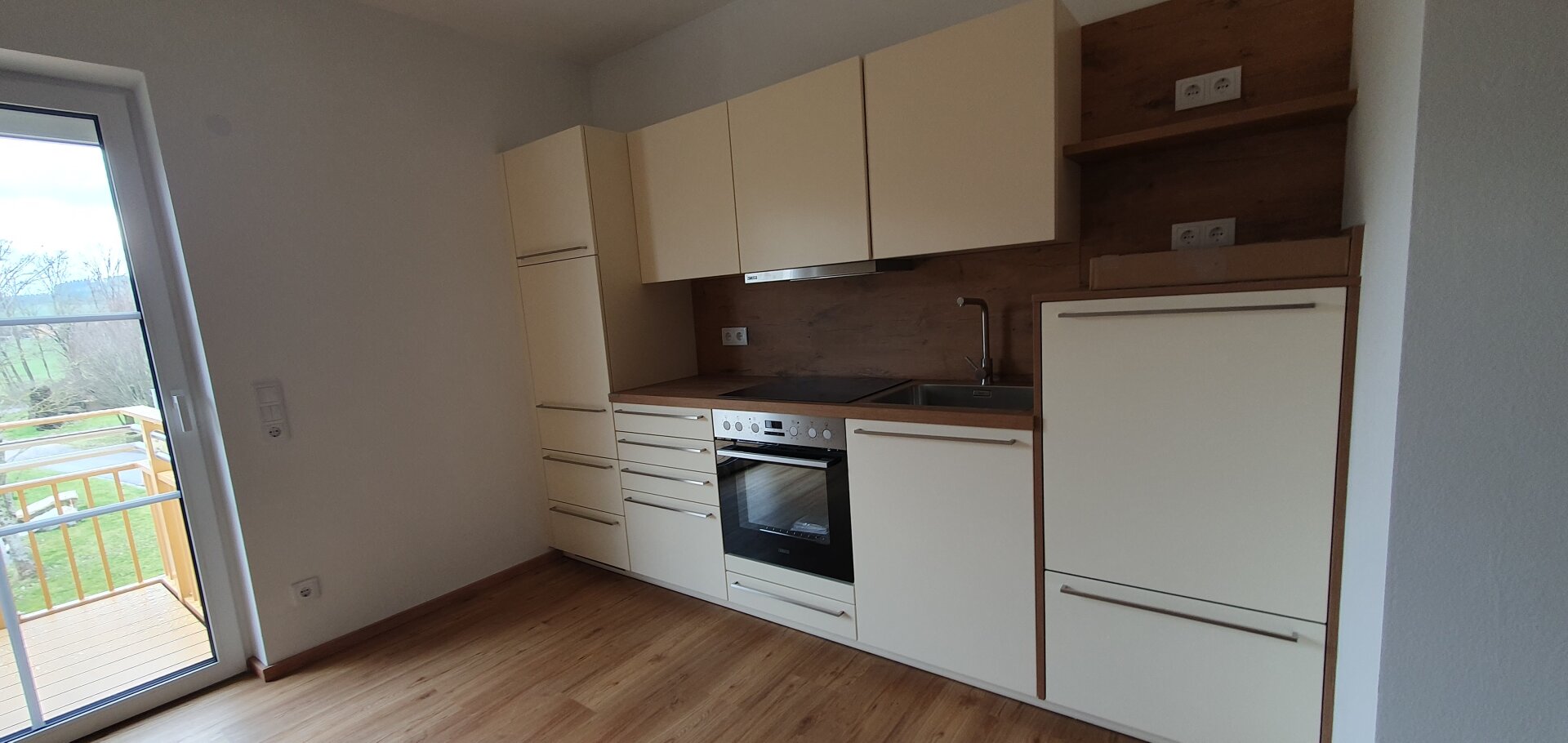 hochwertige Singlewohnung in Höhnhart