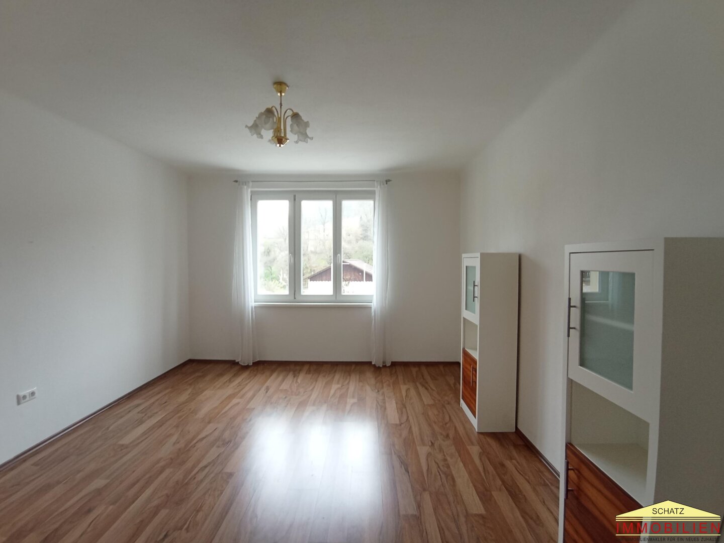 3-Zimmerwohnung und ein Balkon zum relaxen