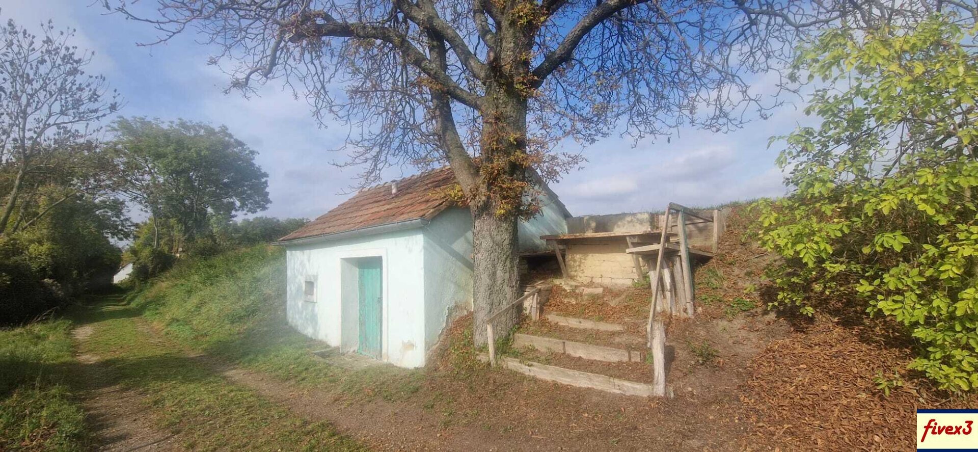 WEINKELLER mit kleinem Presshaus in Unterhautzenthal zu kaufen