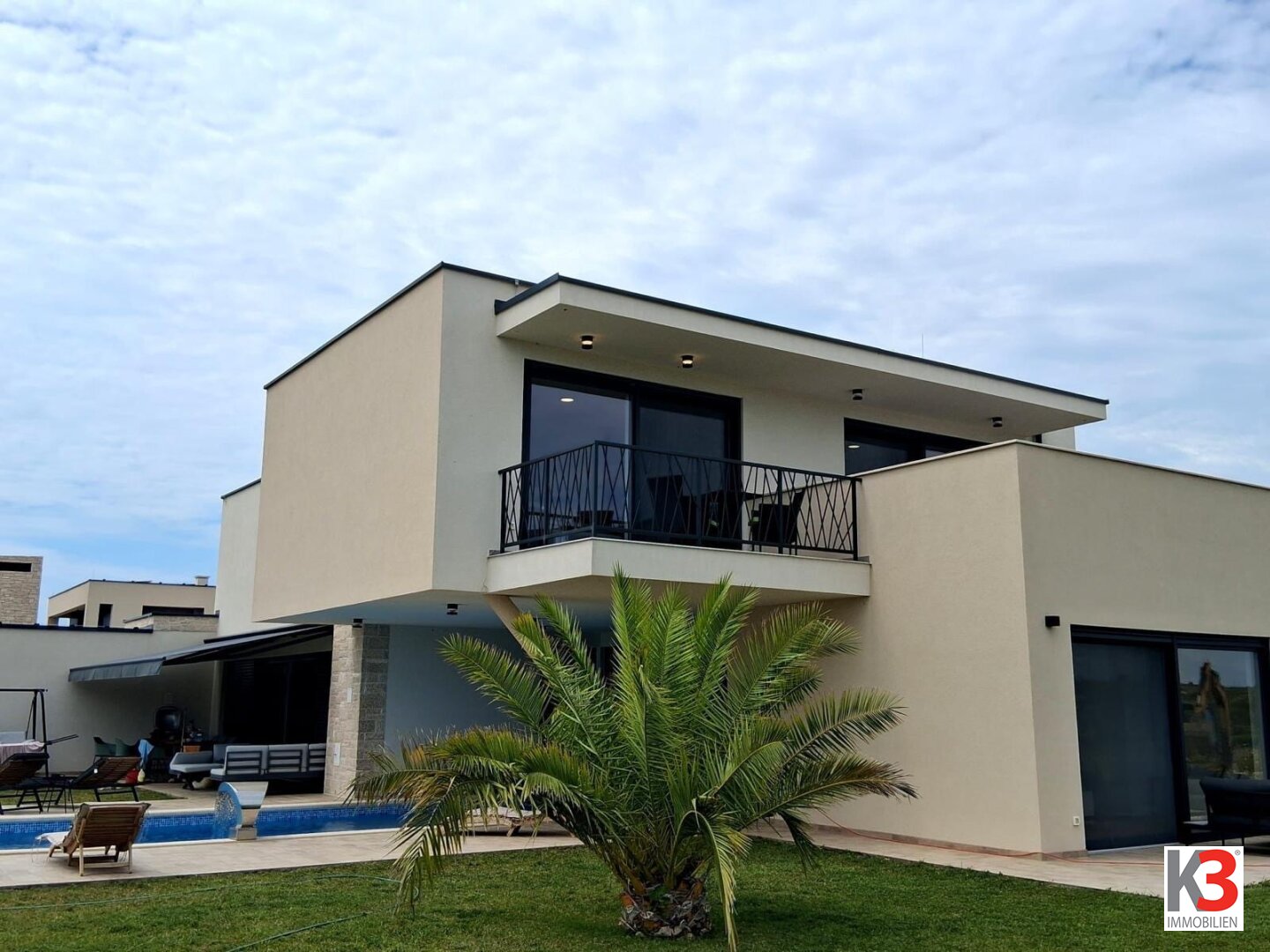 K3 - Moderne Villa in Novigrad