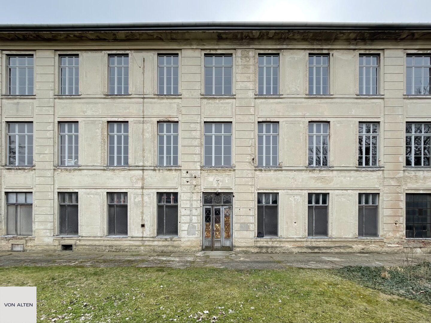 Geräumige LOFTS vor den Toren Wiens | ab ca. 840 m² bis ca. 2.690 m²