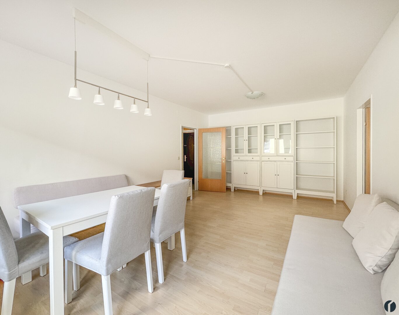 3-Zimmer Wohnung mit Loggia an der Donaulände