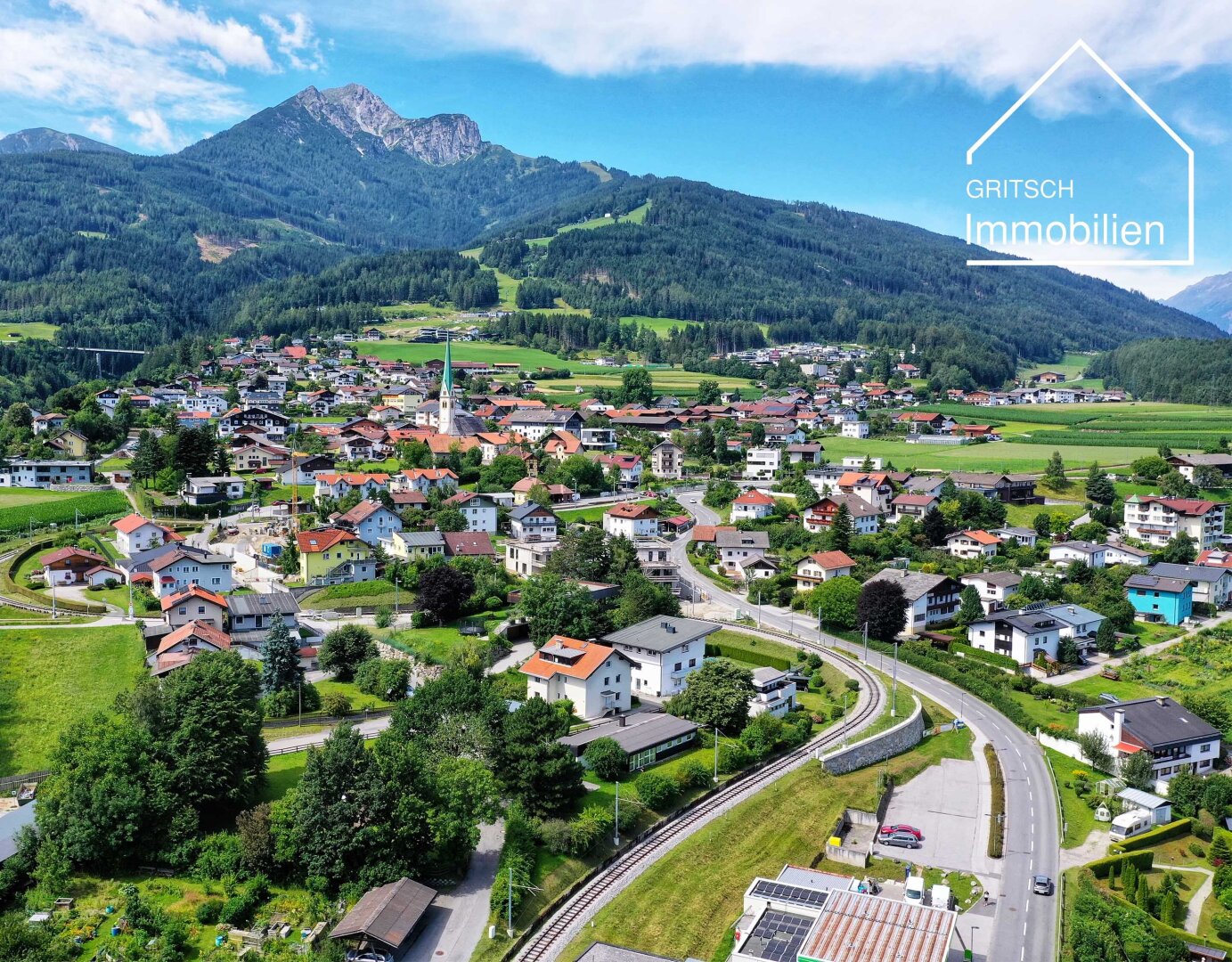 MUTTERS ! Sonniges Baugrundstück in Ruhelage mit Panoramablick – 700 m² Bauparzelle zu verkaufen