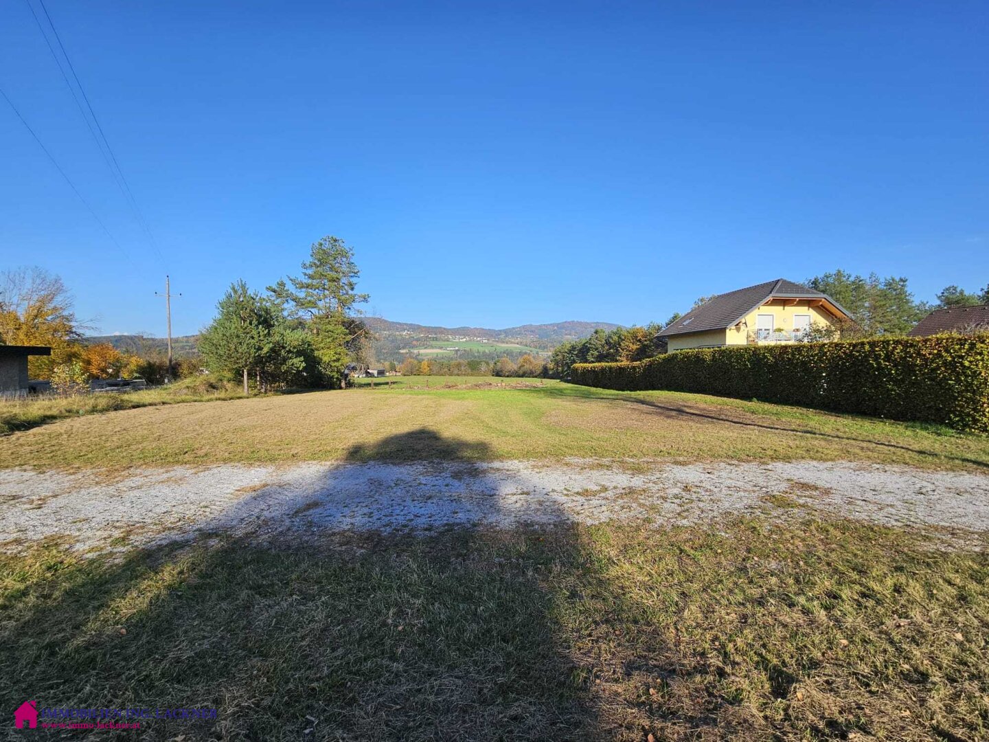 Reizender Ausblick, gute Lage - bebaubar mit bis zu 710 m2 Bruttogeschossfläche