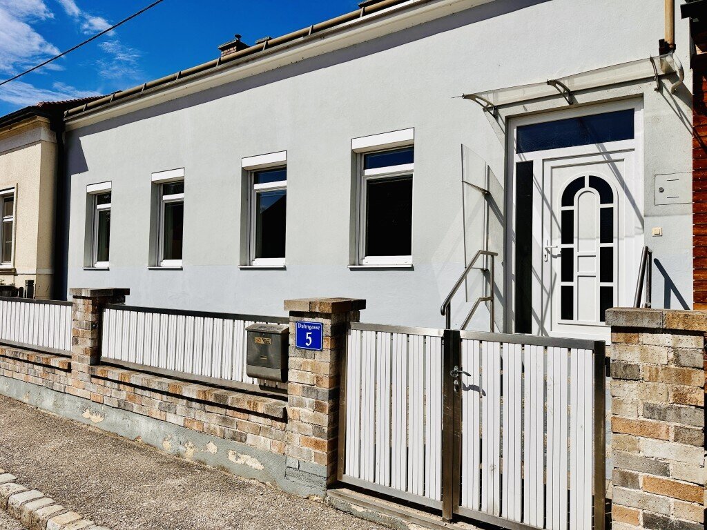 Einfamilienhaus zum Kauf in 2620 Neunkirchen in der Nähe vom Zentrum!