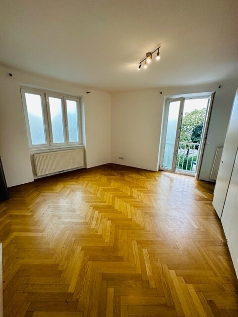 2 Zimmer NEUBAU mit französischem Balkon und Parkblick - € 823 Nettomiete monatlich