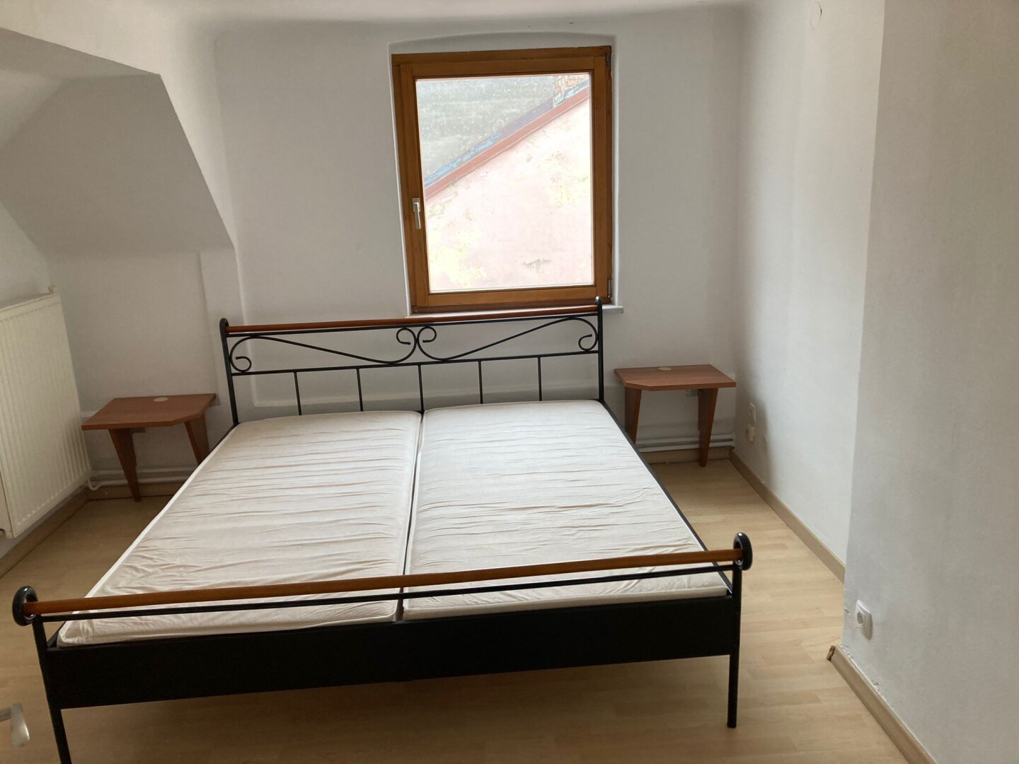 Wohnen im Herzen von Gloggnitz+DG mit KLIMA+FREIER MIETZINS