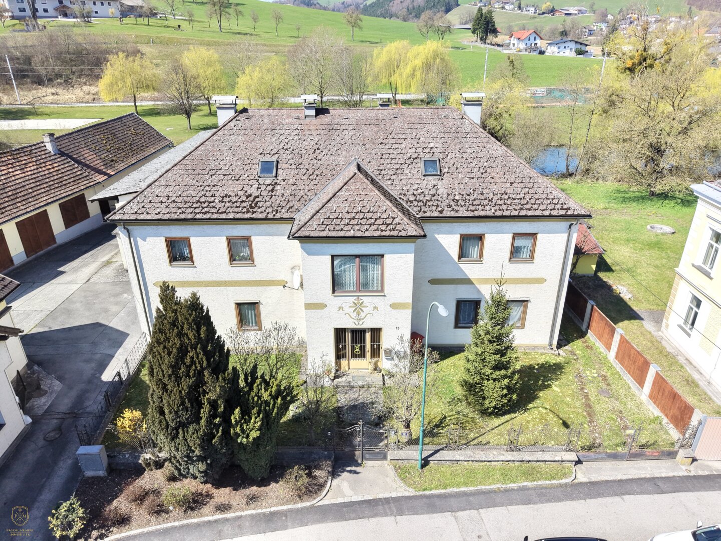 Heller Rohdiamant im Zentrum von Rabenstein