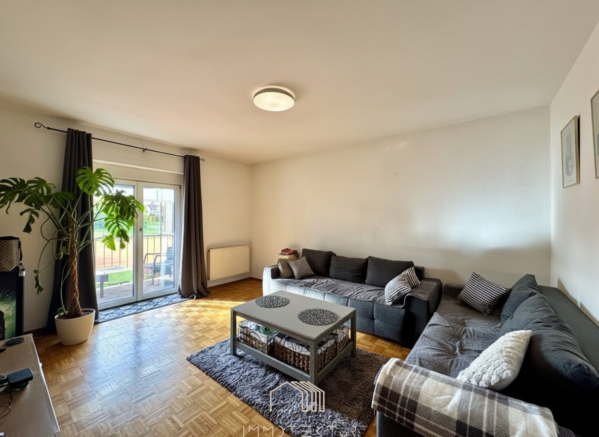 EIGENE GARAGE: Ruhig gelegene 3-Zimmer-Wohnung mit Westbalkon, Parkplatz und Garage