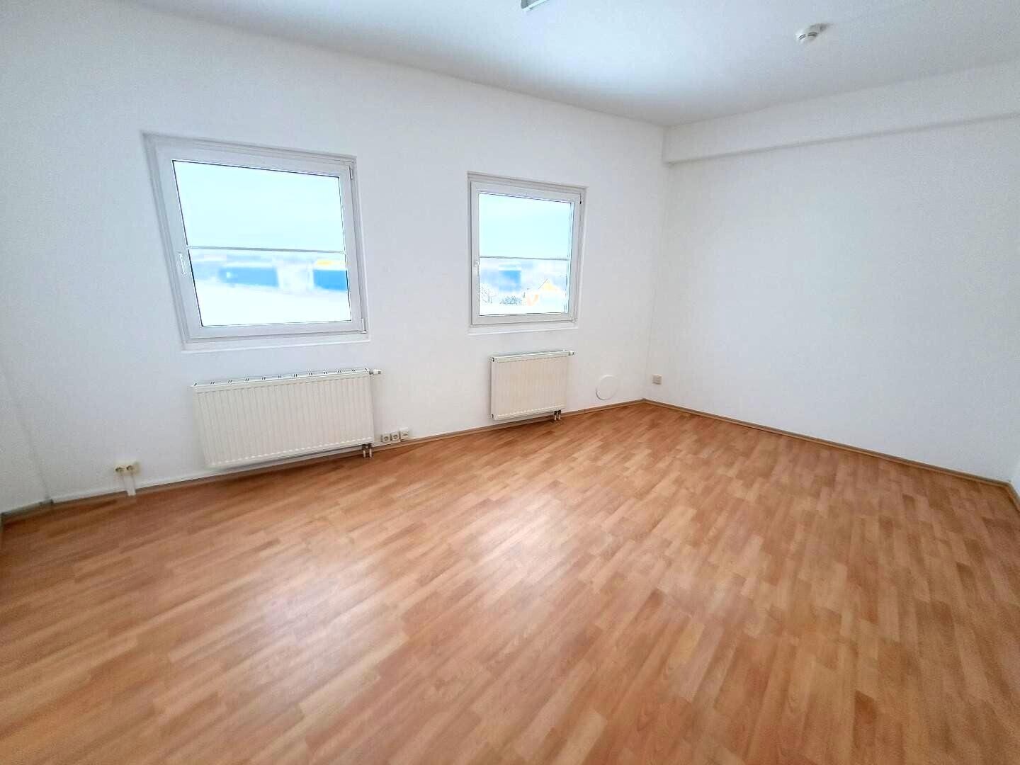 Ihr ALL INCLUSIVE Kleinbüro im Fachmarktzentrum!