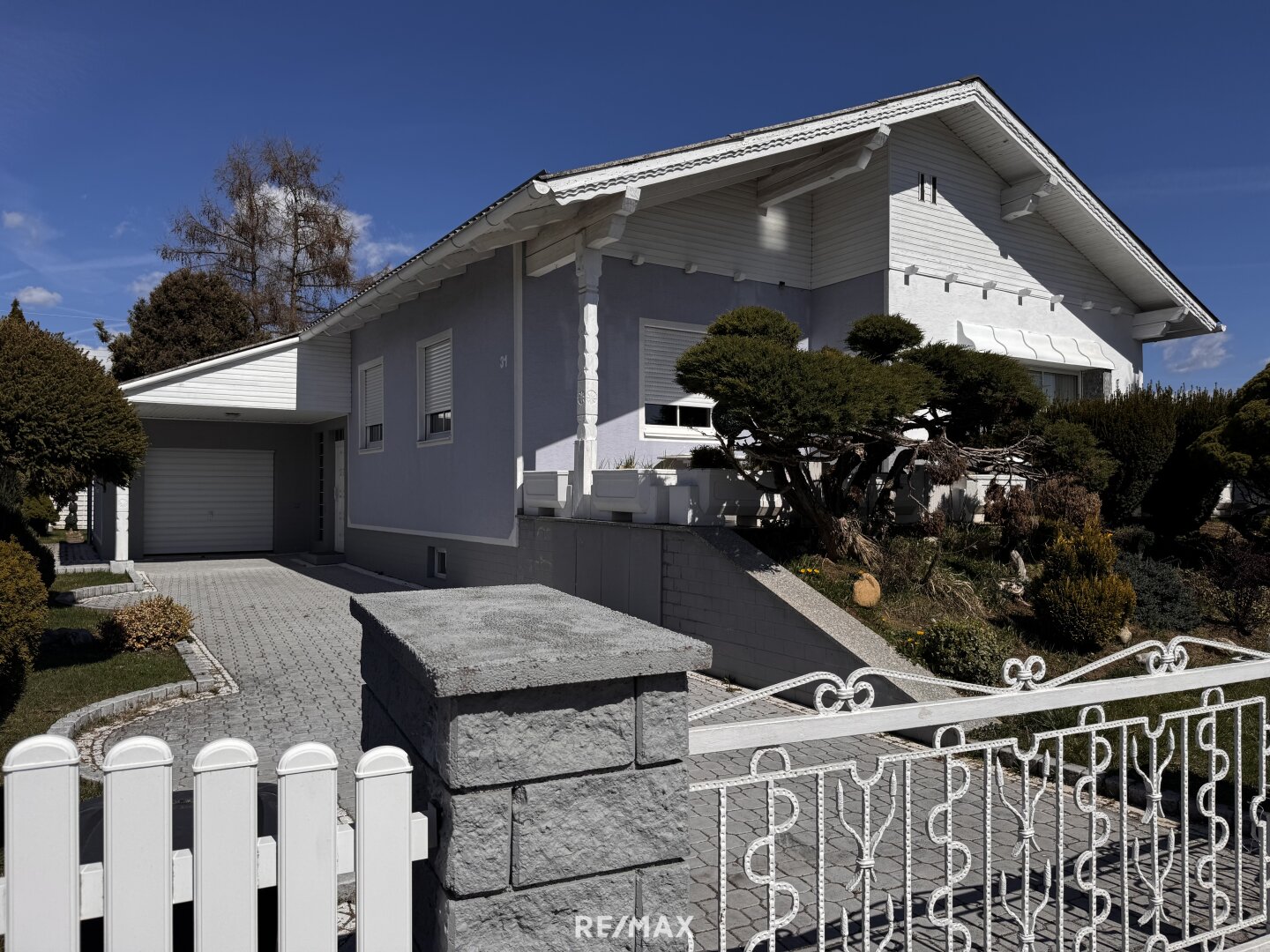 Bungalow mit großem Garten, Terrasse und Garage in Spielberg-Lind