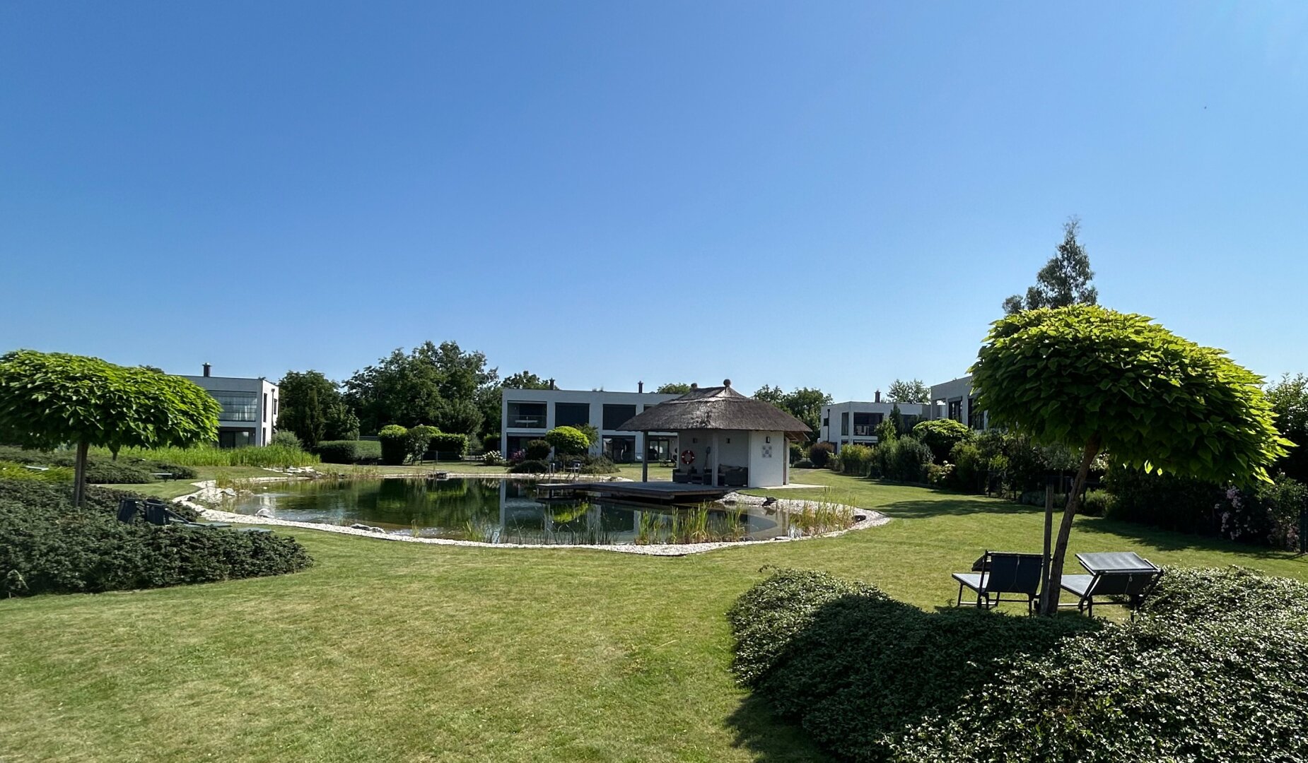 ++Wohnen wo andere Urlaub machen,das Chalet am Golfplatz unmittelbar neben der Therme Lutzmannsburg++