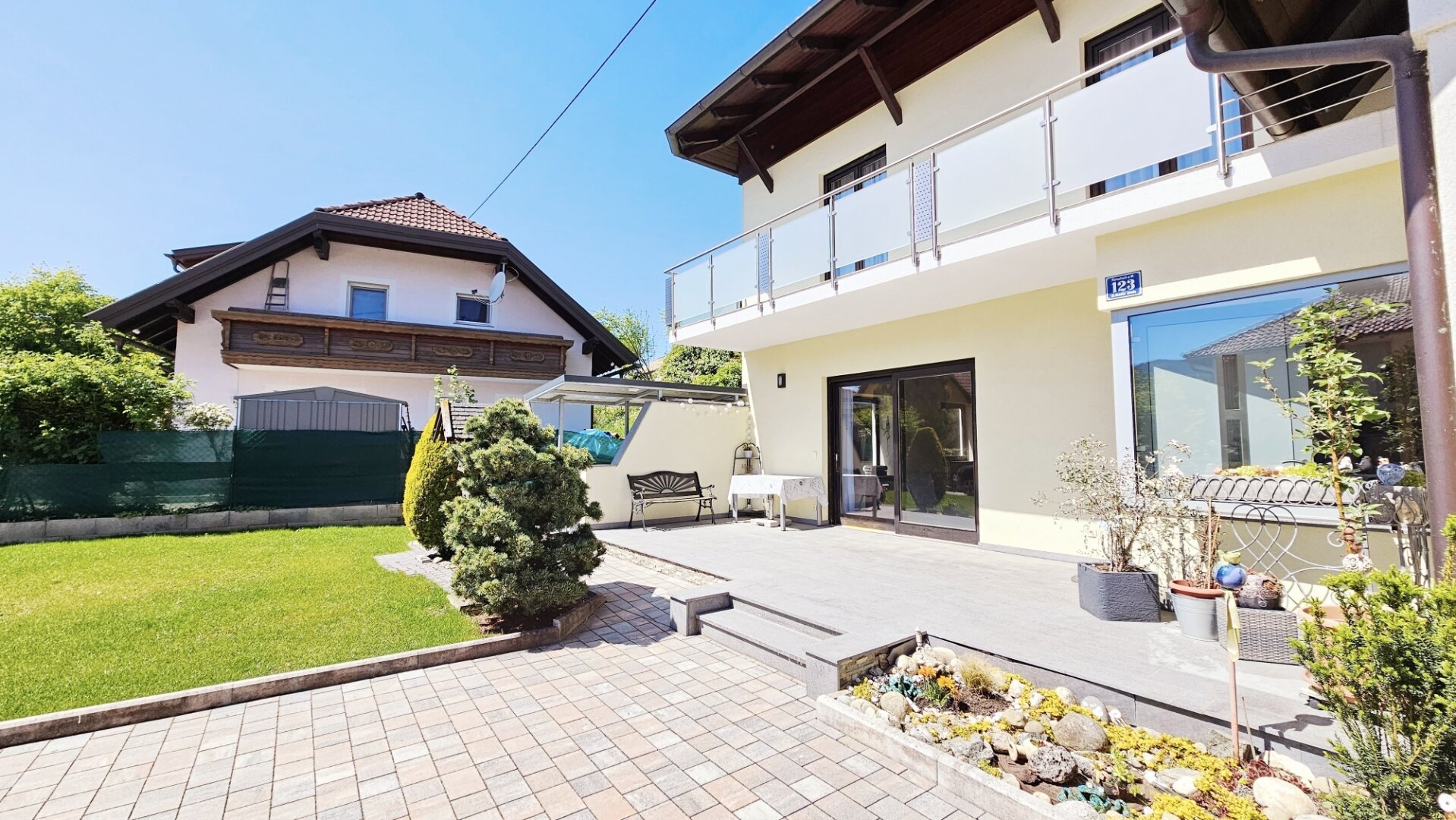 ZUR VERMIETUNG: Reihenhaus in bester Lage von Pörtschach am Wörthersee!