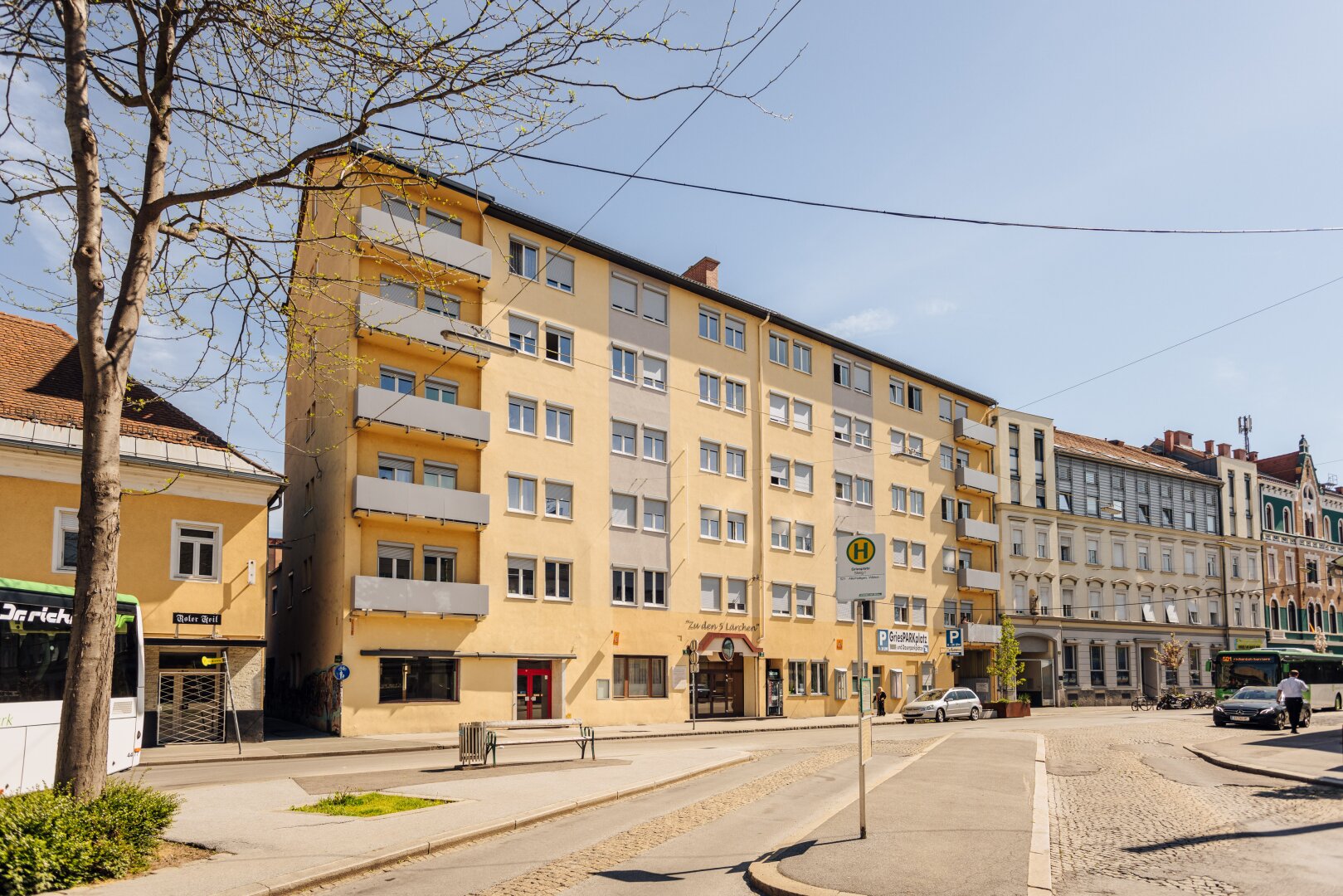 Zentral gelegene 2 Zimmer-Wohnung mit Balkon zu vermieten! Top 205