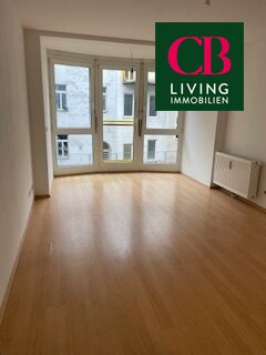 RUHIGE 2-ZIMMER-WOHNUNG MIT GARTENBLICK IN 1170 WIEN