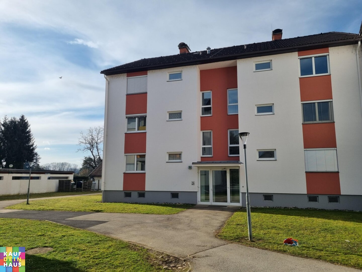 KIRCHENGASSE 20! GROSSZÜGIGE 3-ZIMMERWOHNUNG!