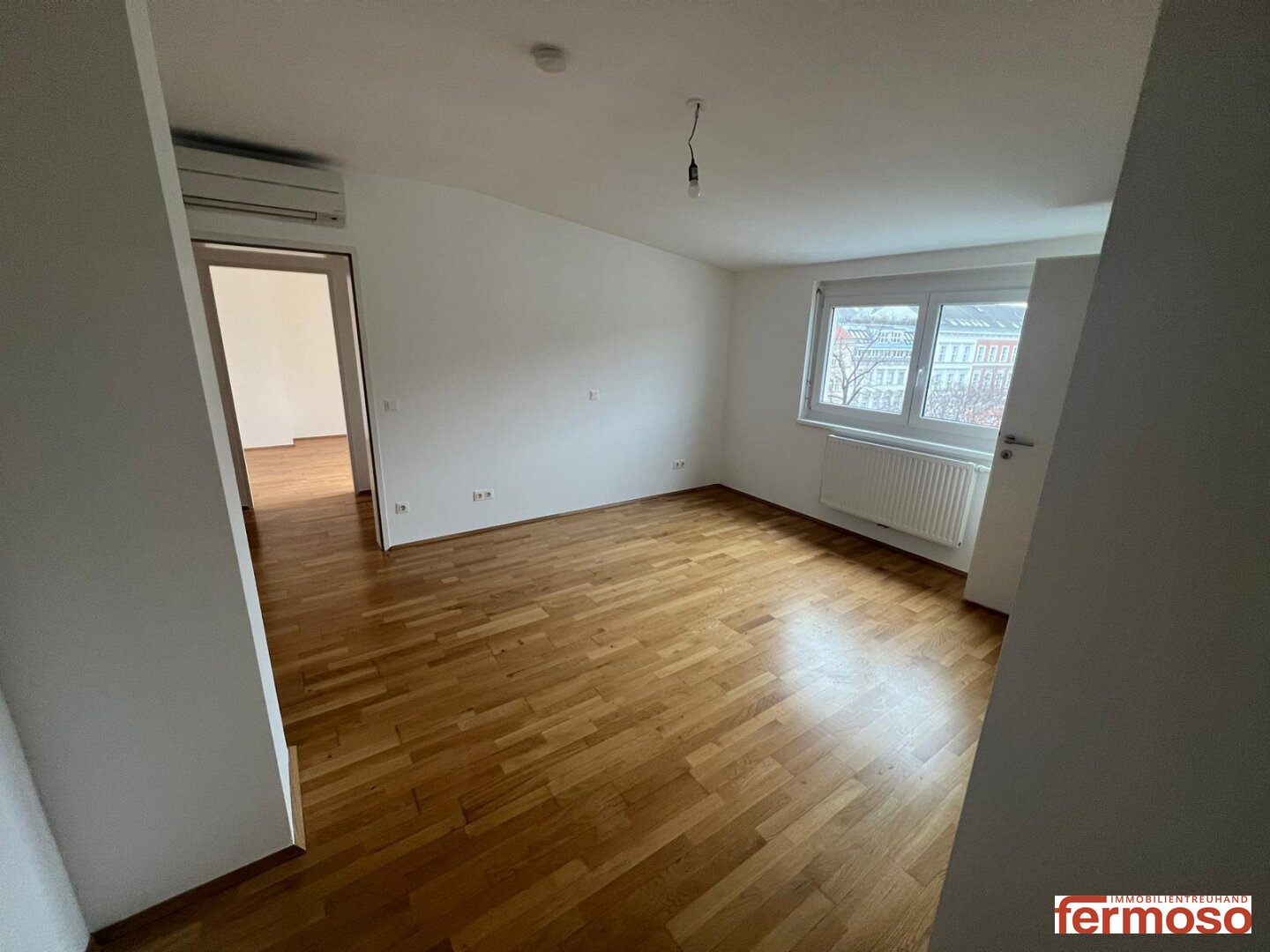 Moderne 4-Zimmer-Wohnung mit Terrasse im 2. DG in 1060 Wien