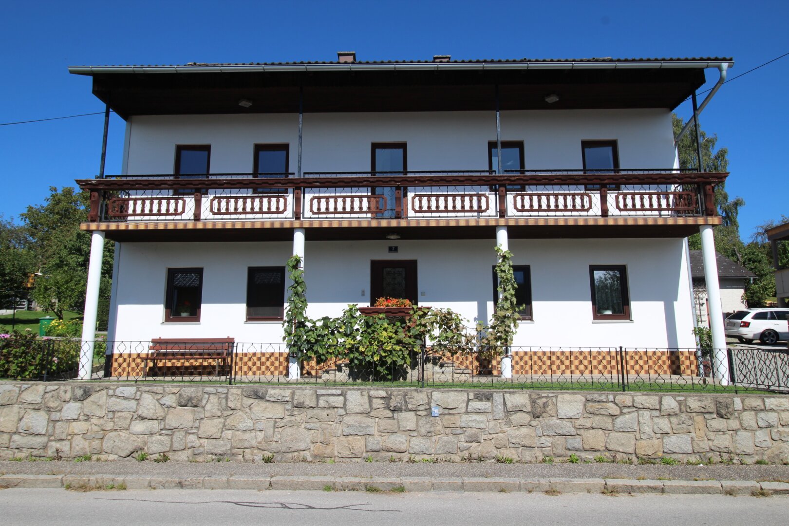 Haus zu mieten - 196 m² Wohnraum zum Gestalten und Entfalten inkl. Gartennutzung