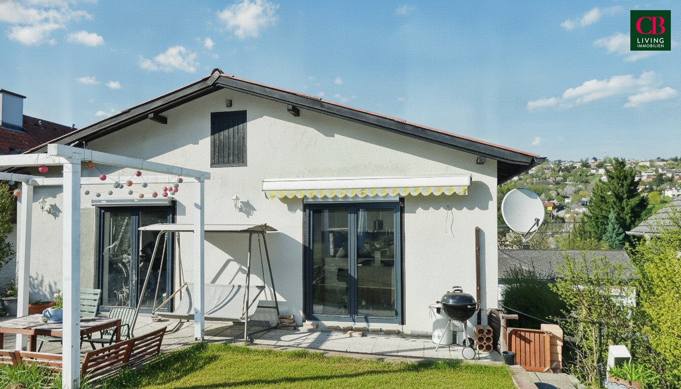 FAMILIENFREUNDLICHES HAUS MIT  SCHÖNEM GARTEN