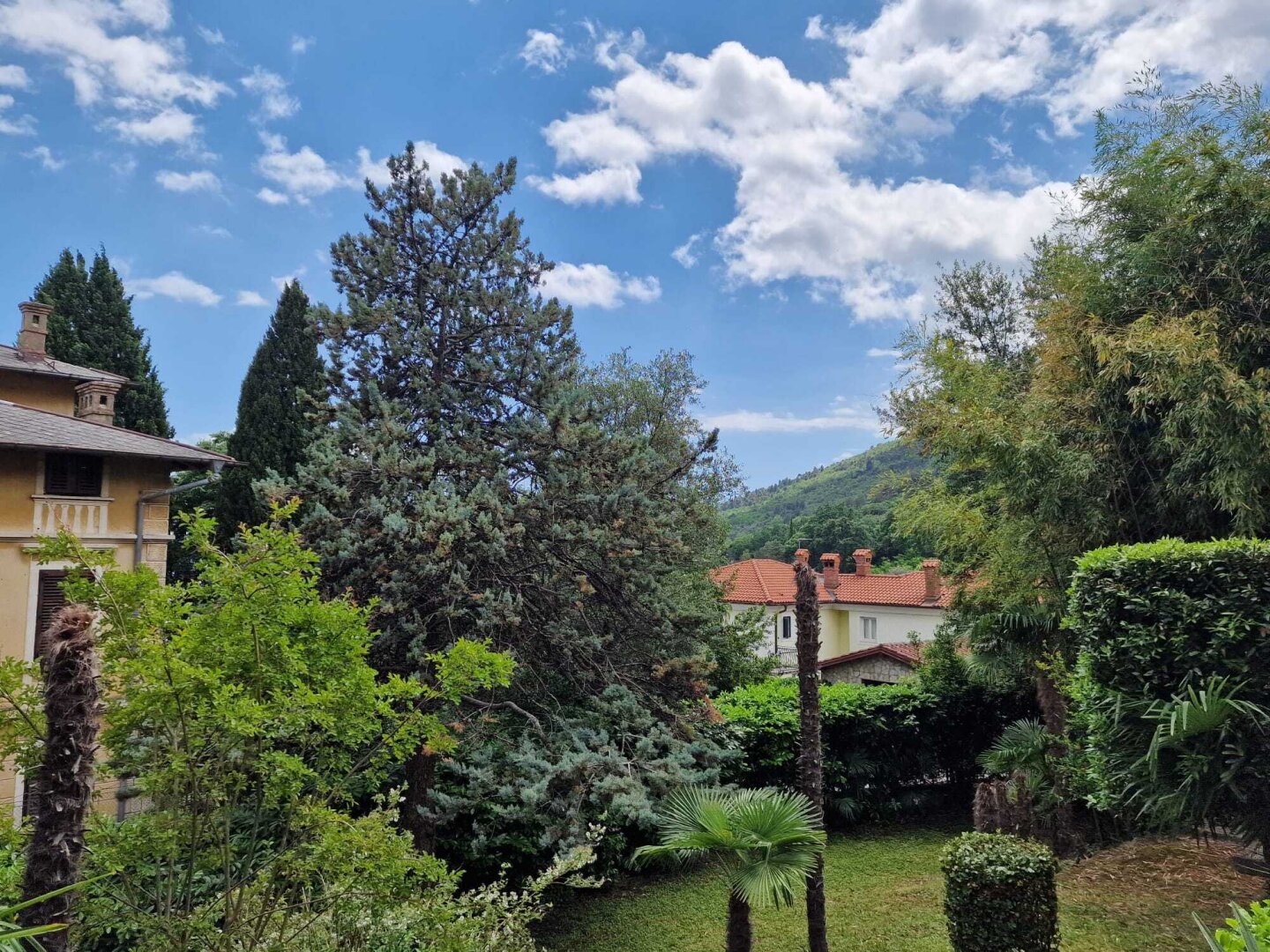 Villa Paradies mit Meerblick, Nahe an der Altstadt in Lovran! Kvarner Bucht