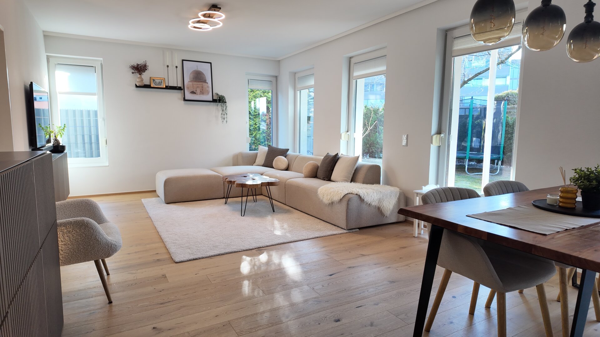Traumhafte Erdgeschosswohnung in Salzburg mit Garten und Terrasse - Ihr neues Zuhause!