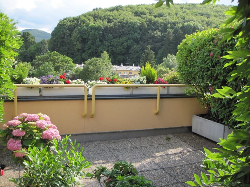 Elegante Maisonette mit großer Terrasse und Garage im Zentrum von Purkersdorf