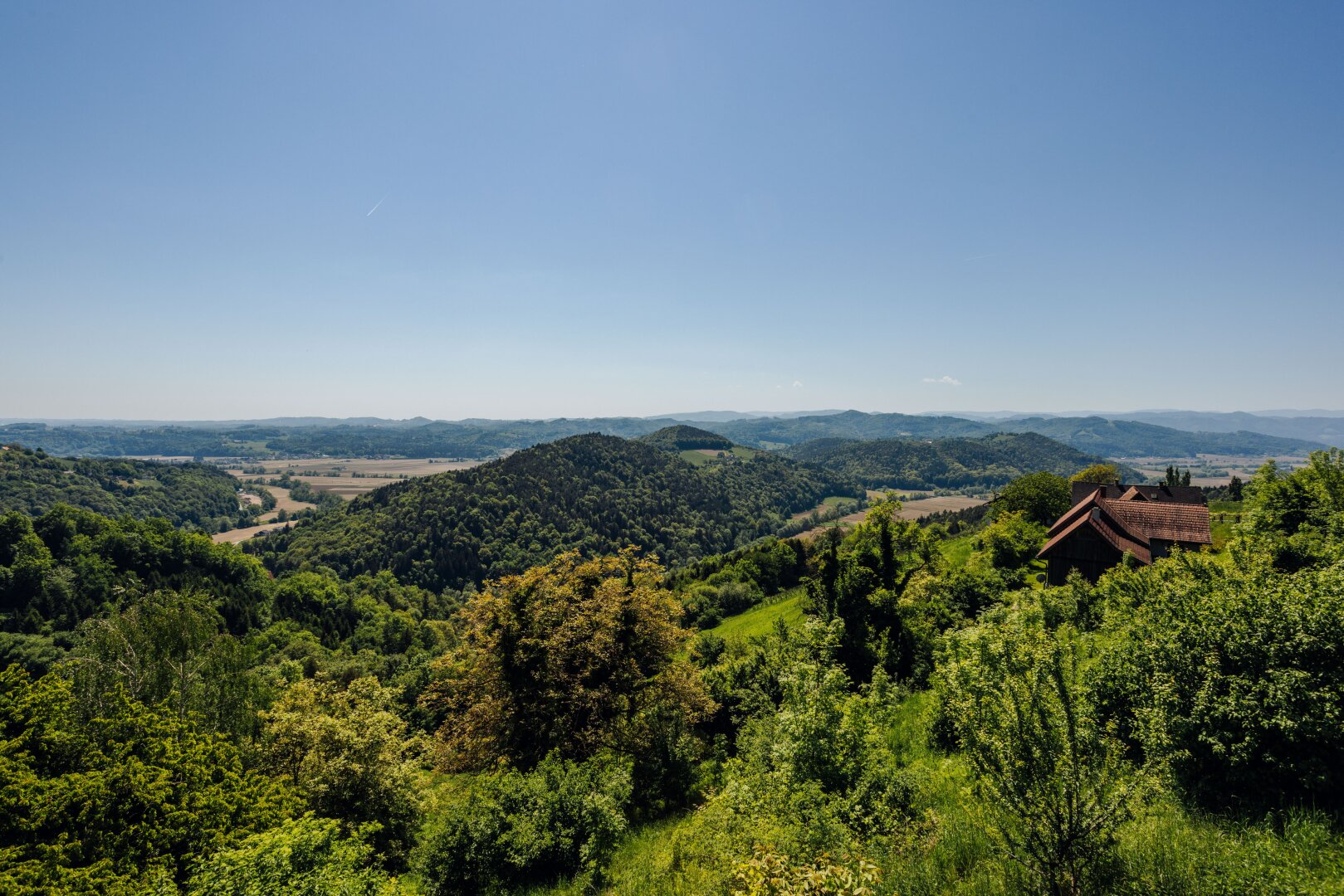 Baugrund mit atemberaubendem Ausblick über die Südsteirische Weinregion!
