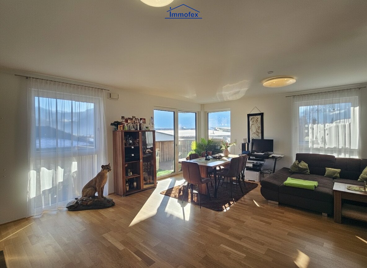 Sonnige 4- Zimmer Familienwohnung, zentral und ruhig