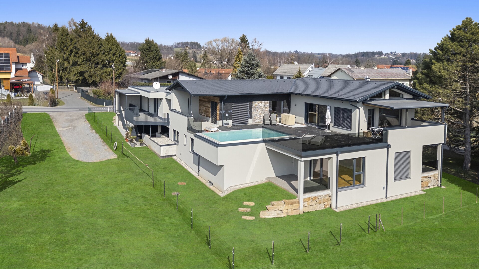 Exklusive Terrassen-Neubauwohnung in Raaba - Wohnen mit Qualität