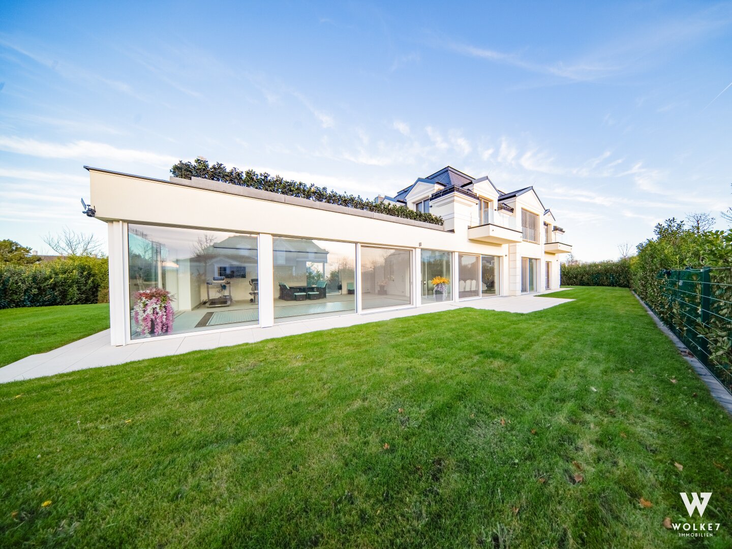 Exquisite Villa in der Wohnanlage Fontana – Luxus, Komfort und private Wellnessoase I Golfclub I Badesee I 360° Tour nach Anfrage I 28 Minuten von Wien entfernt