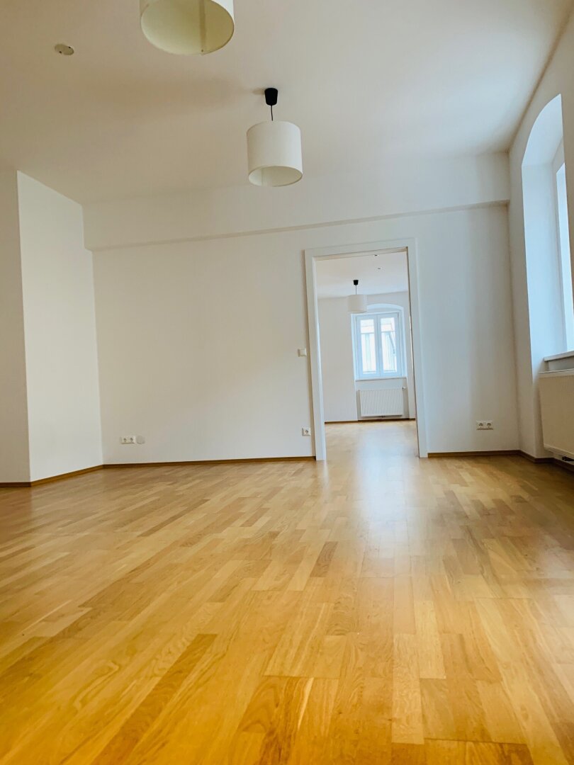 Exklusiv renovierte Bürofläche im Herzen der Klagenfurter Innenstadt zu mieten !