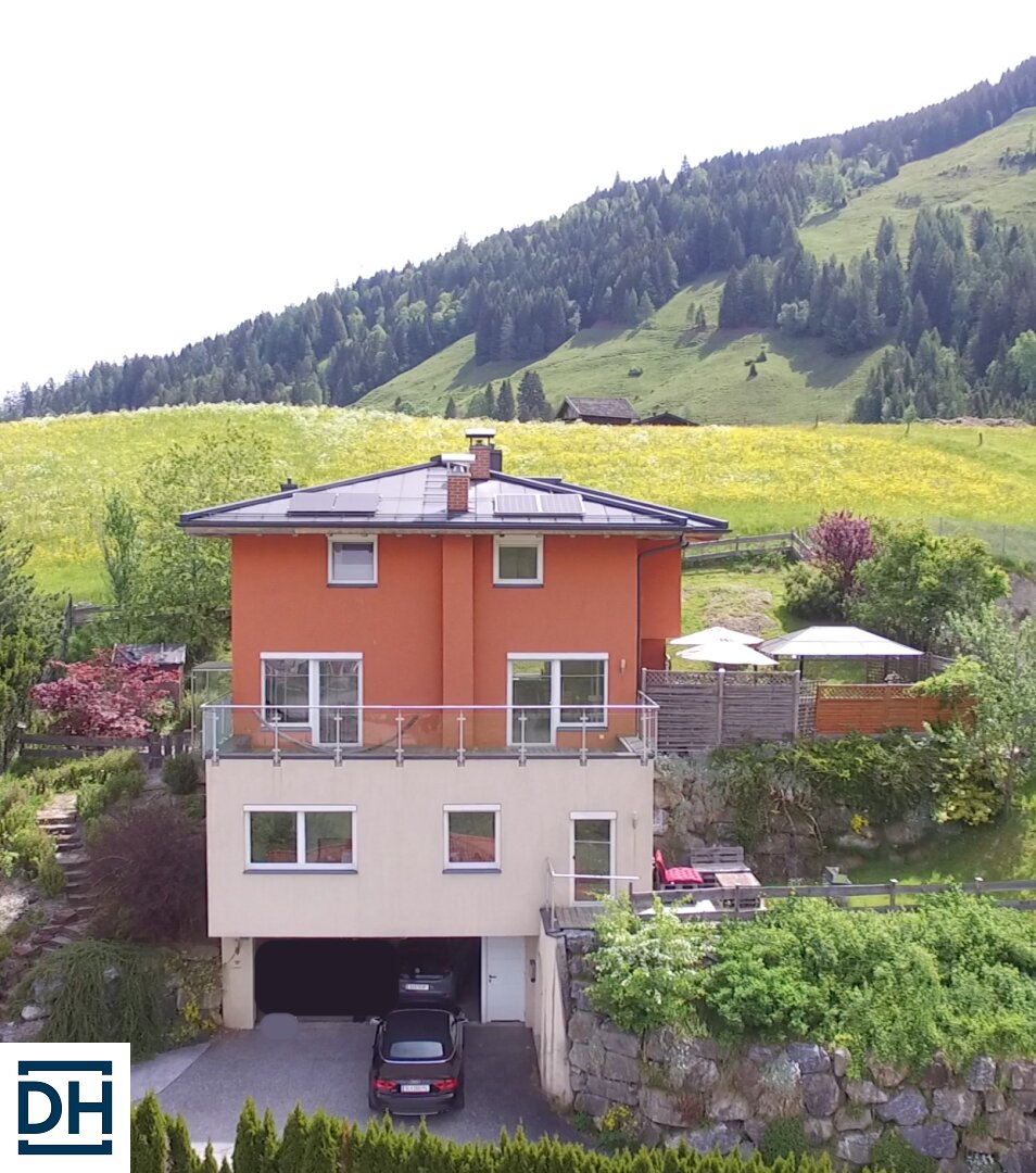 MALERISCHER AUSBLICK - Einfamilienhaus plus Ferienwohnung