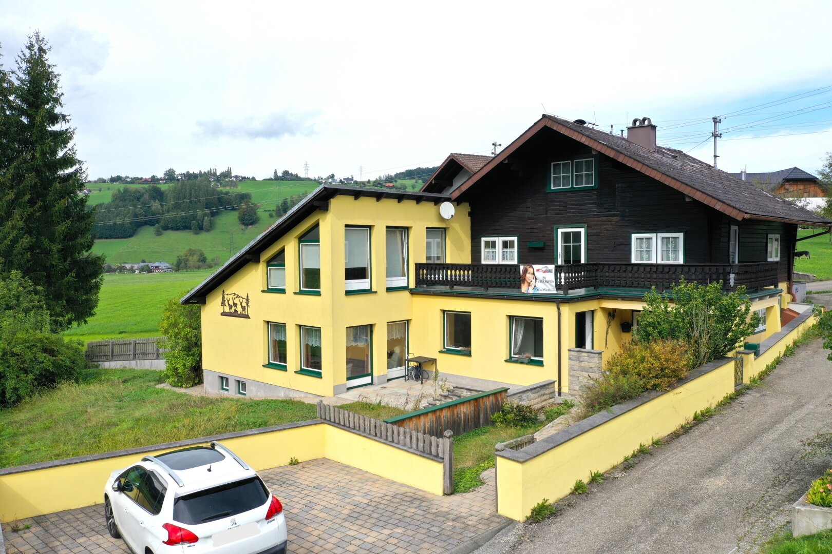 Schmuckstück mitten im Sternenpark Attersee-Traunsee - 230m², 8 Zimmer - nur 545.000,00 €!