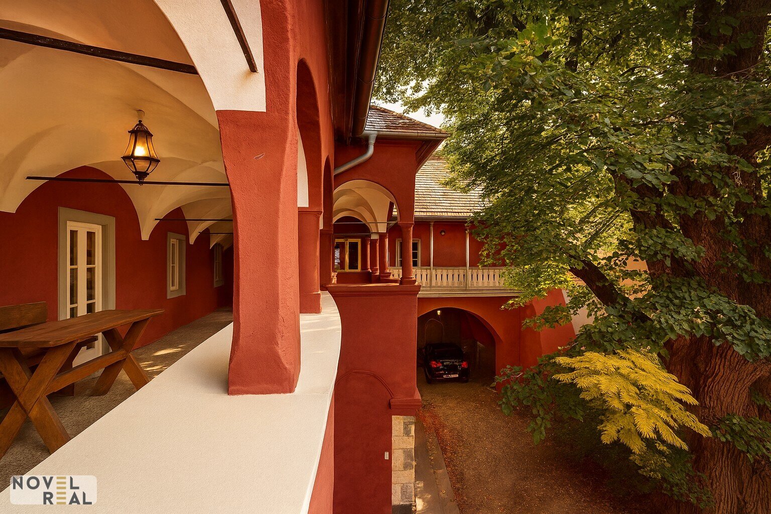 Historisches Renaissance-Anwesen mit exklusivem Ausbaupotenzial!