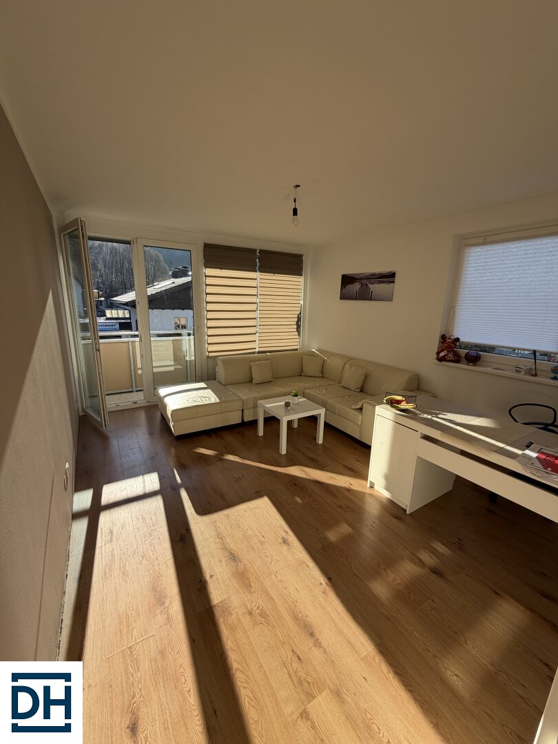 Lichterfüllte und sehr gut geschnittene 2-Zimmer-Wohnung in Salzburg Langwied