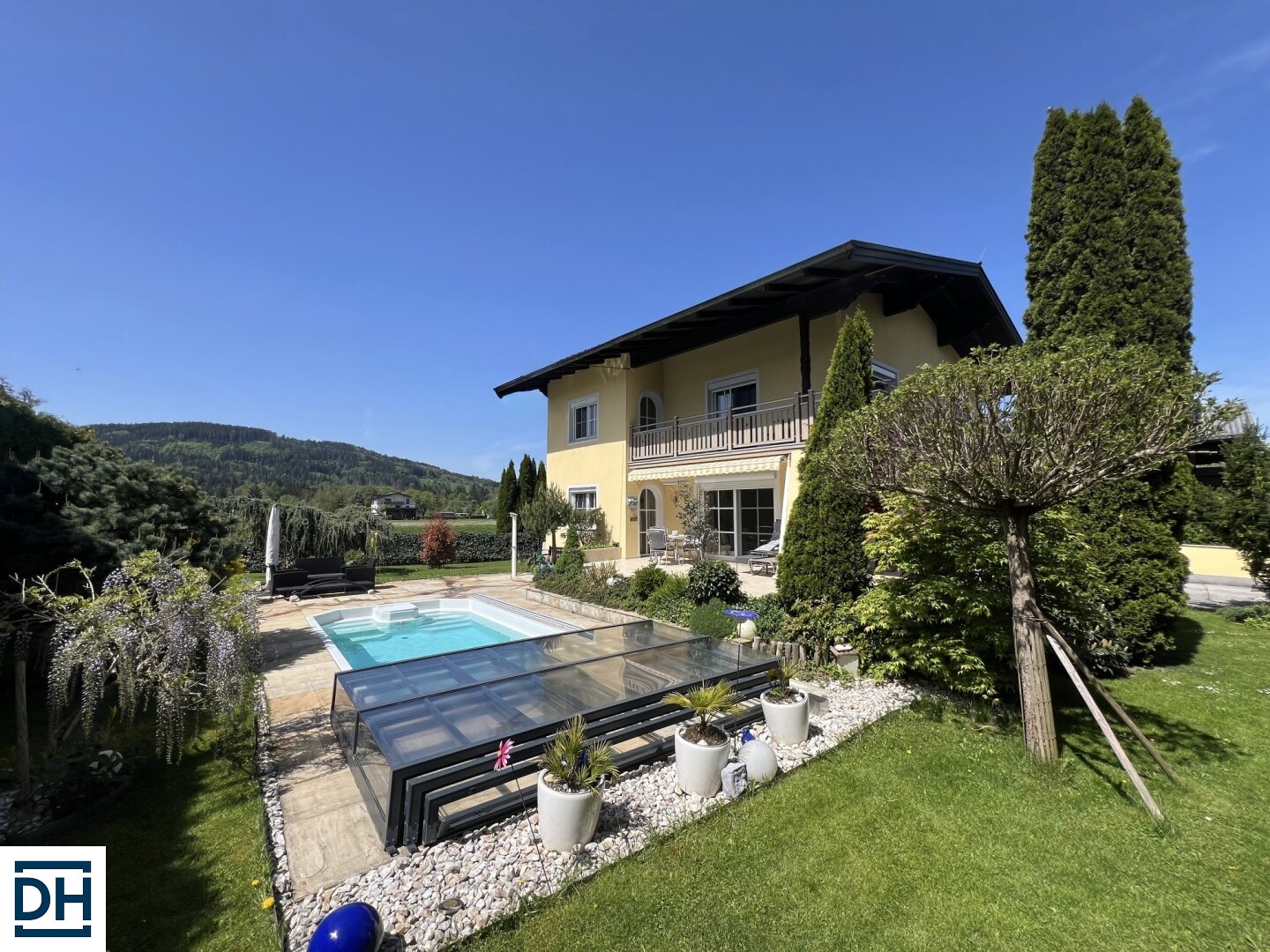 Lebensqualität pur: HAUS mit POOL und Gartenoase in Stadtnähe-Wals