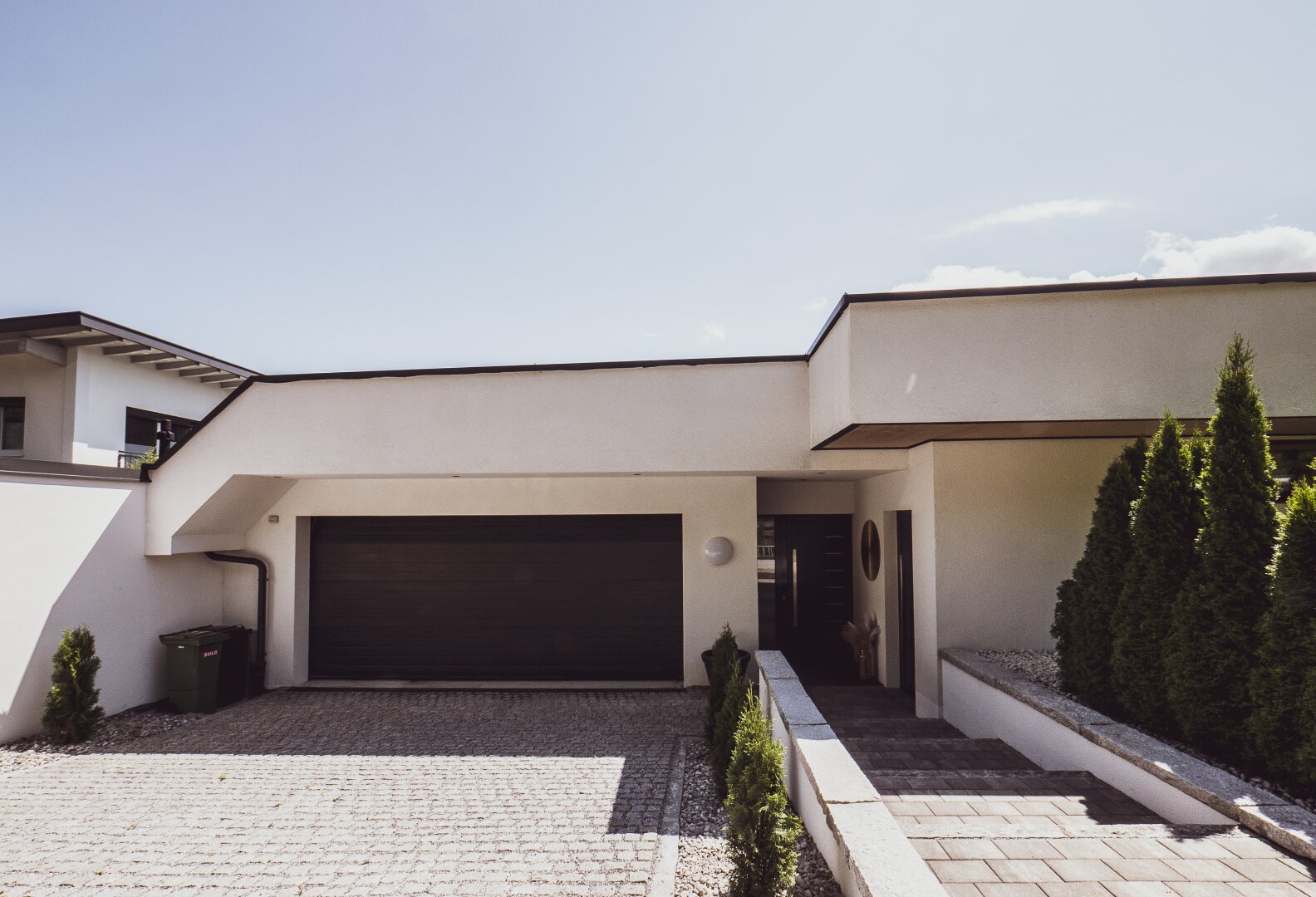 Luxuriöser Bungalow in absoluter Ruhelage am Waldrand als idealer Alterssitz