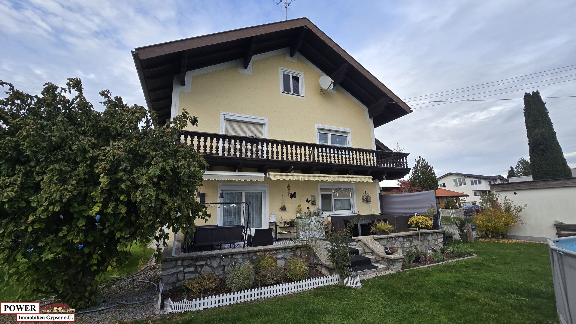 Großzügiges Wohnhaus in Zentrumsnähe !!