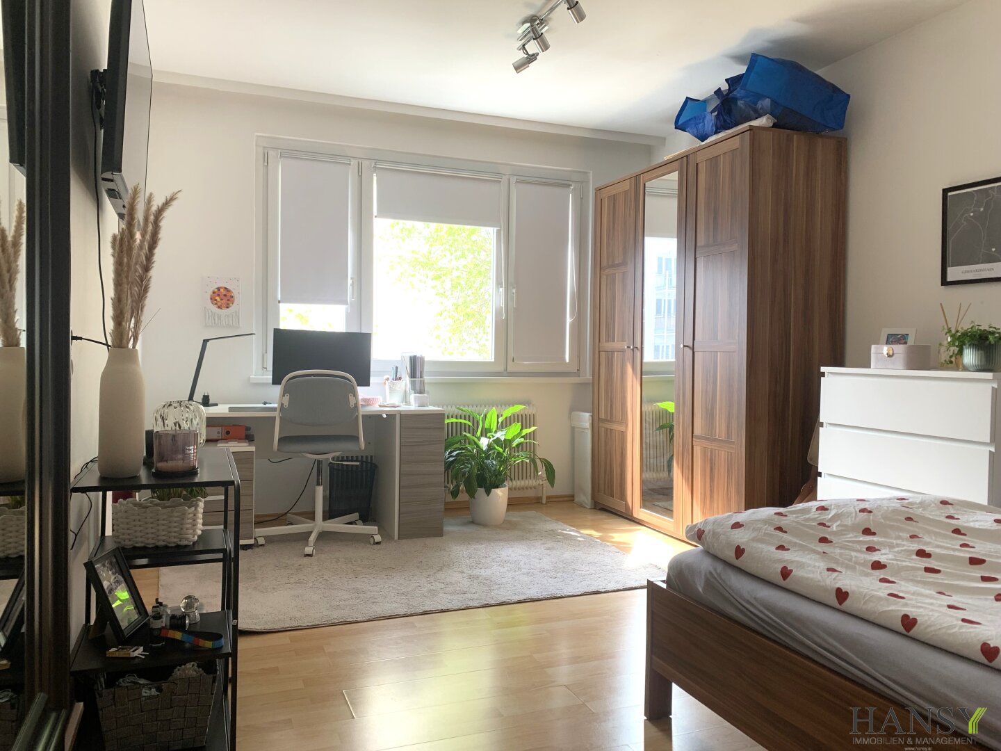 Moderne 70 m² Wohnung – WG-geeignet, Aufzug & Einbauküche