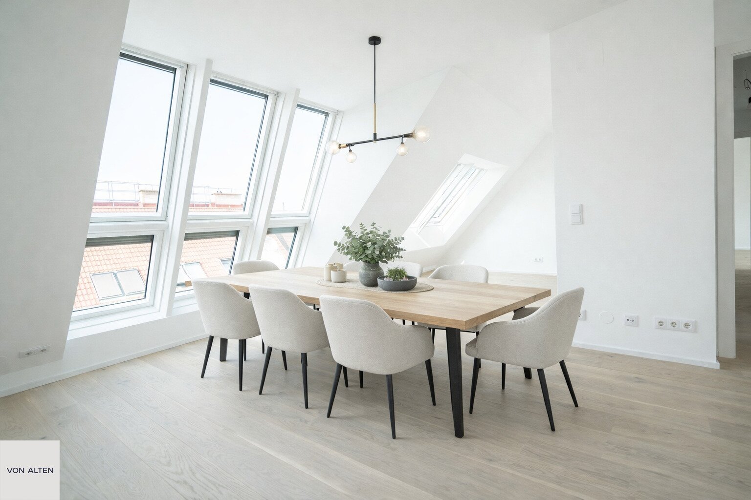 Erstbezugs-Dachgeschosswohnung auf einer Ebene mit großzügiger Terrasse, Privatlift & eigenem Zugang