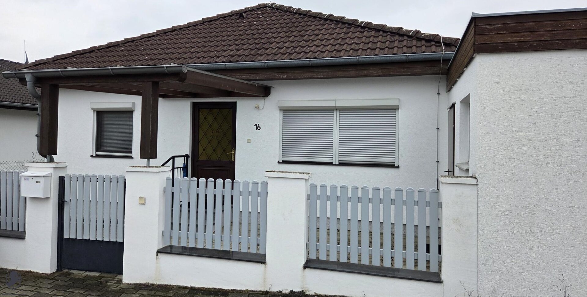 Einfamilienhaus nahe dem Badesee Steinbrunn – Wohnen mit Lebensqualität