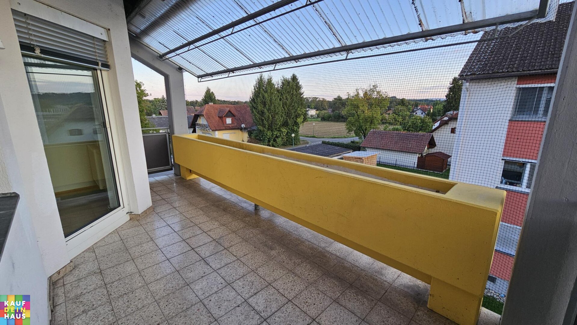 Großzügige 3 Zimmerwohnung - unbefristeter Mietvertrag