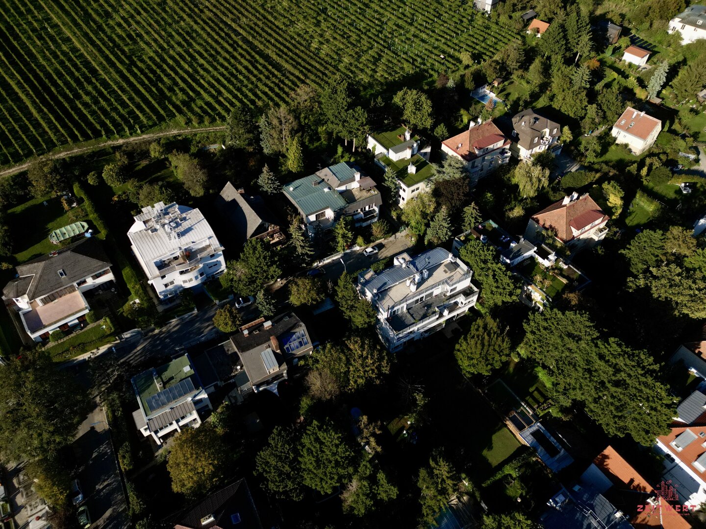 LAGE LAGE LAGE - NUSSBERG - wunderschön gelegene Wohnung mit begrüntem DACHGARTEN und Blick über Wien und den Wiener Nussberg