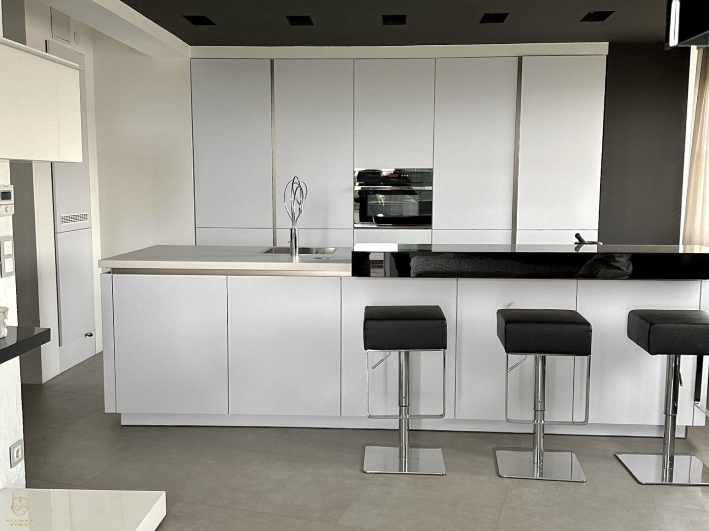 Helle Wohnung mit Blick auf Stift Göttweig