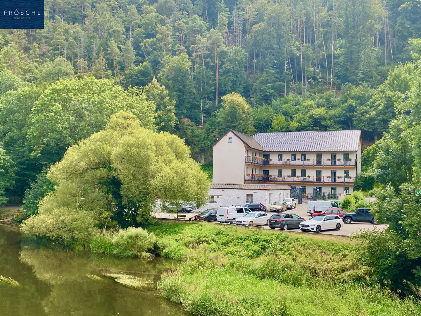 Jungunternehmer u. Investoren -  JM FERIEN-APARTMENTS  Stadt HARDEGG