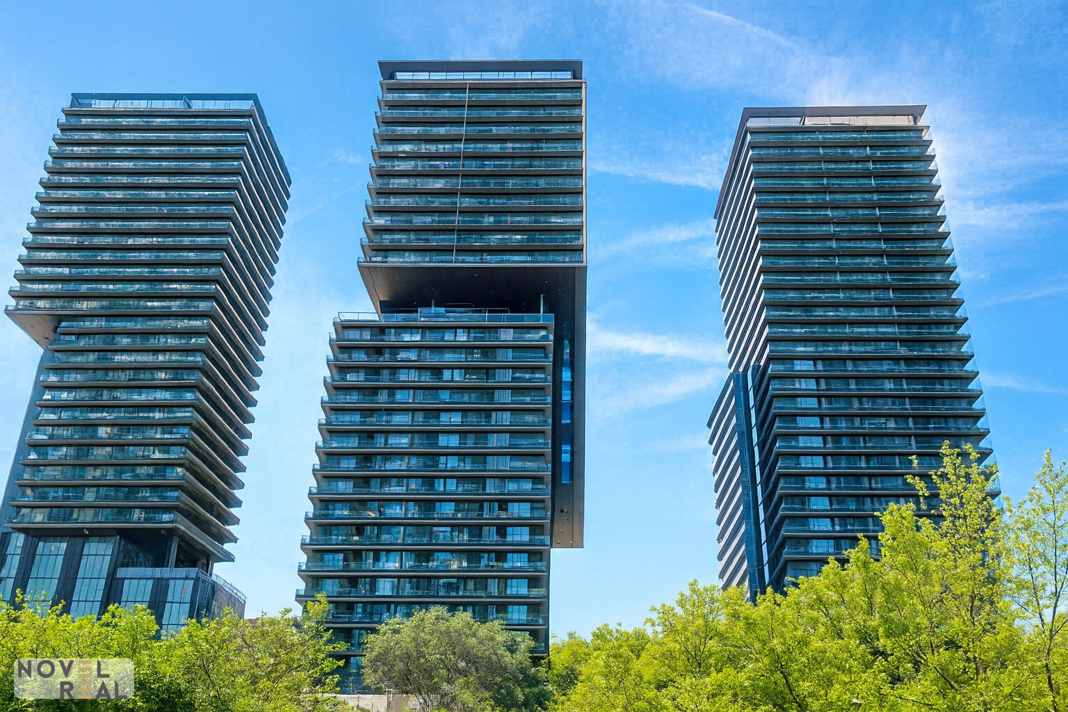 Stilvoll möblierte 3-Zimmer-Wohnung mit Weitblick am Donaukanal – Urbanes Wohnen neu definiert!