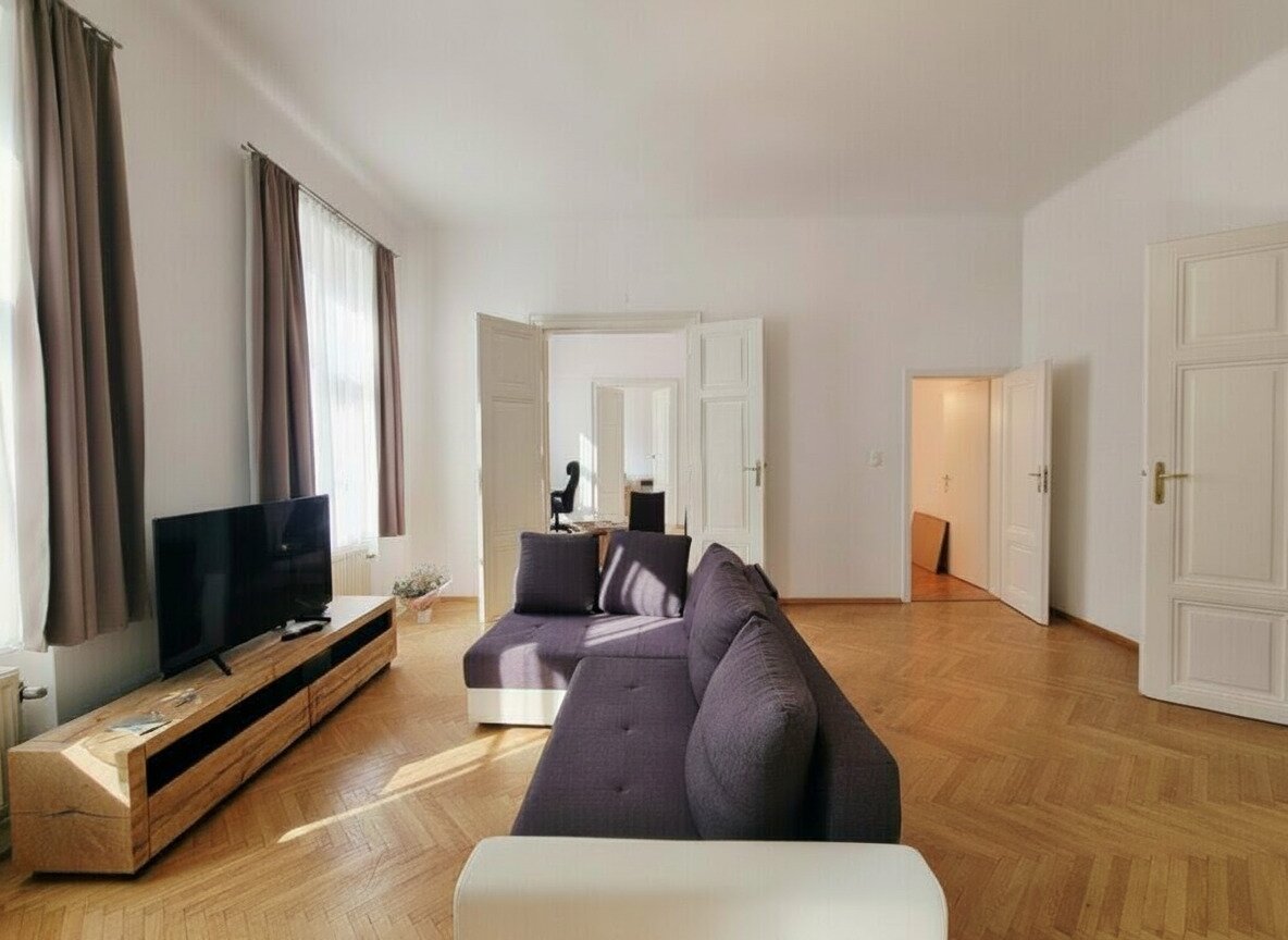 Stilaltbau mit 3,10 m Raumhöhe & Fischgrätparkett – 103 m² | 3 Zimmer | Bezug 01.05.2026