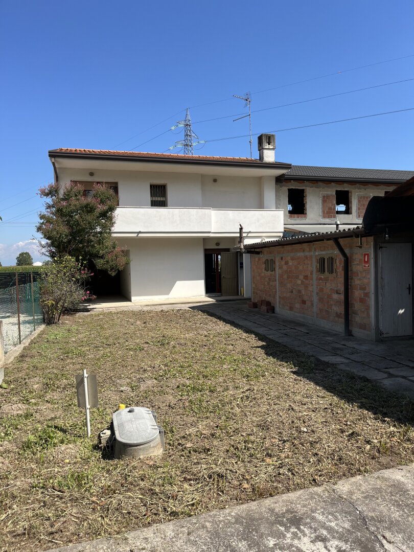 Urlaubsfeeling in Meeresnähe – Ihr Haus in Pertegada