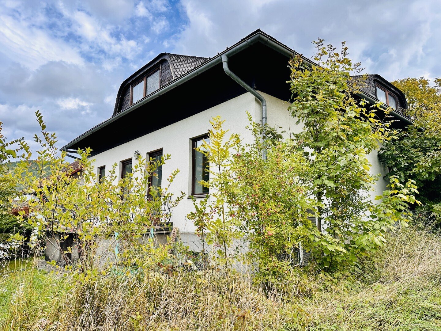 Ihr Zuhause mit Charakter: Großzügiges Domizil in Küb sucht neue Besitzer.