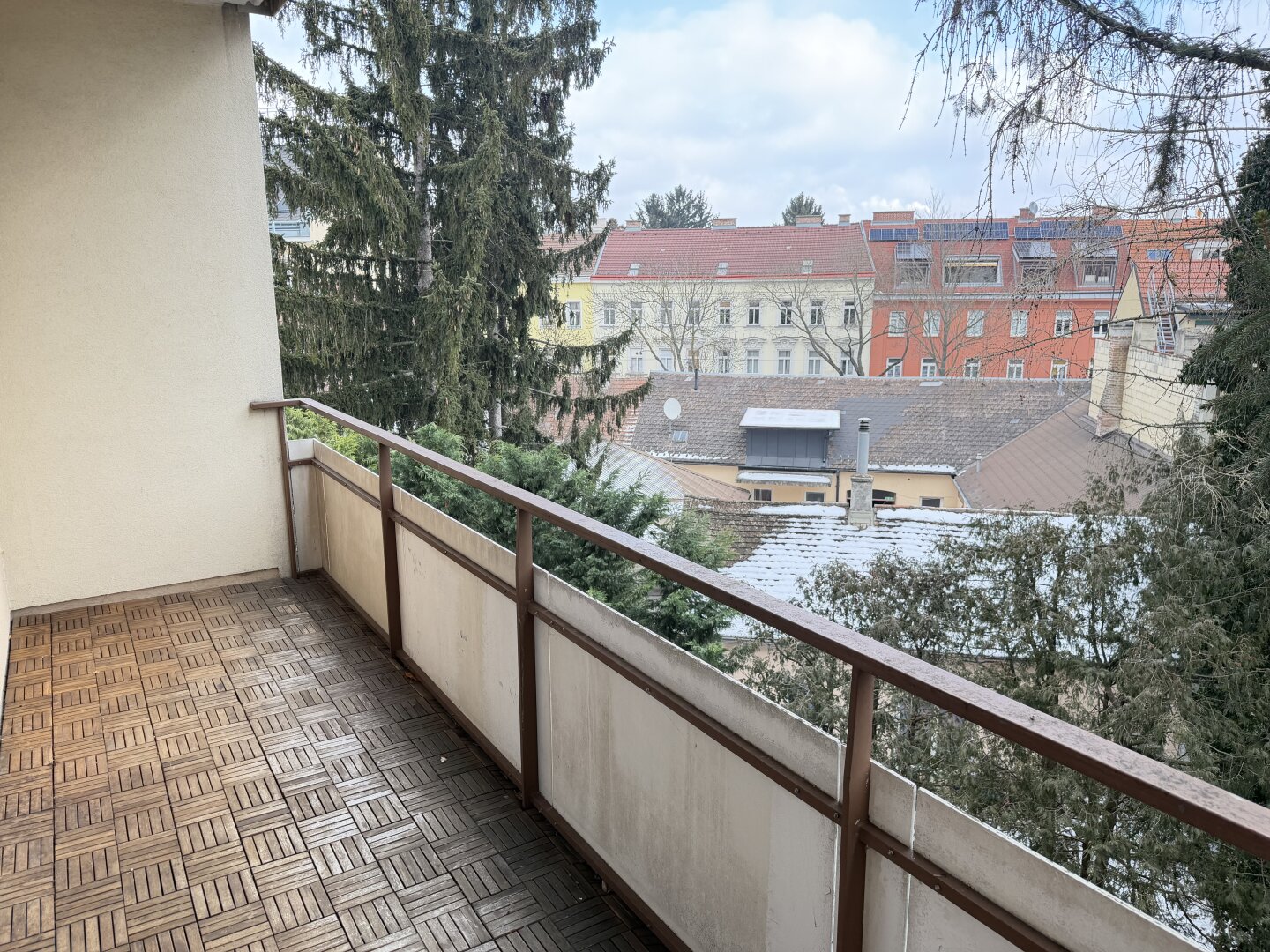 Charmante ruhige Garçonnière mit Balkon und Grünblick in Hietzing - Ober St. Veit !